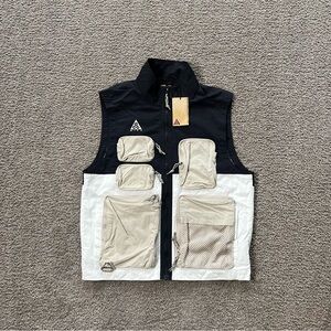 Nike NRG ACG Vest Men’s Size Small